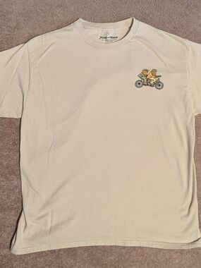 Frog and Toad Men's Cream Graphic Tee - Bicycle Design